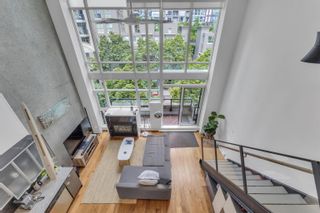 Photo 1: 411 988 RICHARDS Street in Vancouver: Yaletown Condo for sale in "TRIBECA LOFTS" (Vancouver West)  : MLS®# R2824912