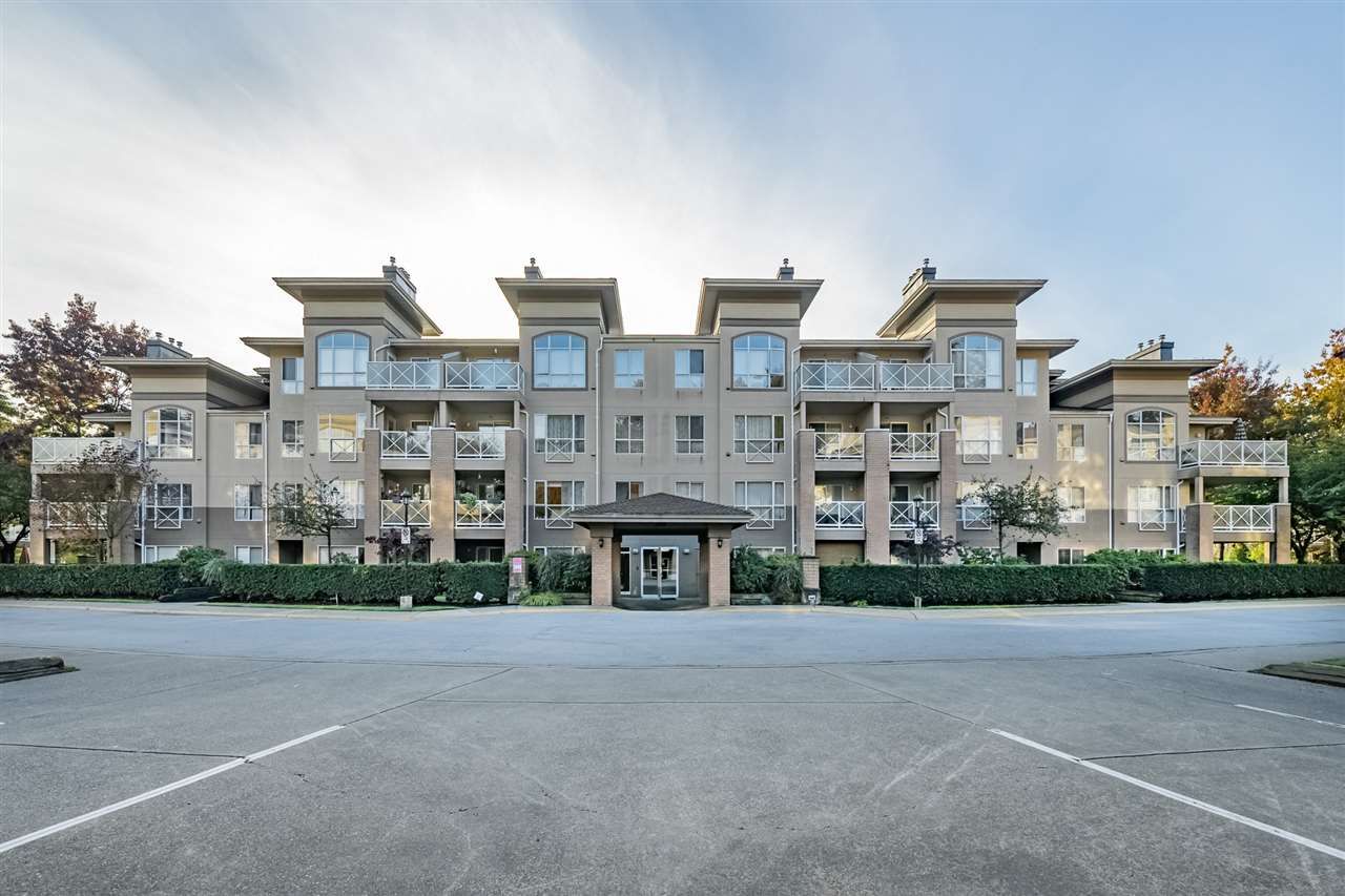 Main Photo: 111 2558 PARKVIEW Lane in Port Coquitlam: Central Pt Coquitlam Condo for sale : MLS®# R2316024