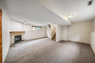 Photo 14: 33 Country Hills Drive NW in Calgary: Country Hills Detached for sale : MLS®# A1140748