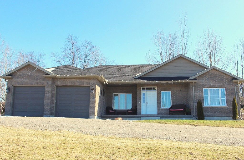 Main Photo: 1332 Ontario Street in Hamilton Township: House for sale : MLS®# 510970279