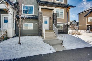 Photo 2: 25 Nolan Hill Boulevard NW in Calgary: Nolan Hill Row/Townhouse for sale : MLS®# A1073850