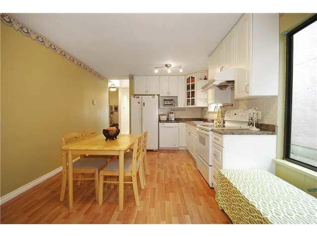 Photo 3: Photos: 2547 BURIAN Drive in Coquitlam: Coquitlam East 1/2 Duplex for sale : MLS®# V1119214