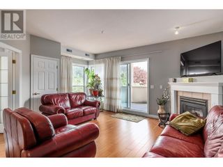 Photo 1: 2388 Baron Road Unit# 209 in Kelowna: House for sale : MLS®# 10311671