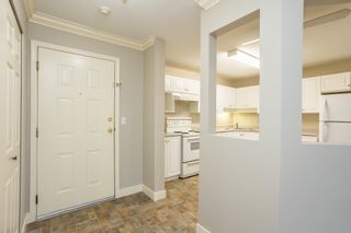 Photo 6: 405 31831 PEARDONVILLE Road in Abbotsford: Abbotsford West Condo for sale in "WEST-POINT VILLA" : MLS®# R2657638