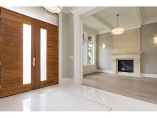 Photo 2: 12709 17A Avenue in Surrey: Crescent Bch Ocean Pk. House for sale (South Surrey White Rock)  : MLS®# R2154819