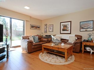 Photo 16: 1531 Winchester Rd in VICTORIA: SE Mt Doug House for sale (Saanich East)  : MLS®# 779462