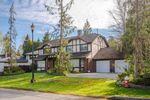 Main Photo: 12512 KNOTTS Street in Maple Ridge: Northwest Maple Ridge House for sale : MLS®# R2869858