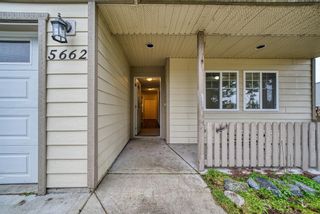 Photo 2: 5662 TRIDENT Avenue in Sechelt: Sechelt District 1/2 Duplex for sale (Sunshine Coast)  : MLS®# R2657956