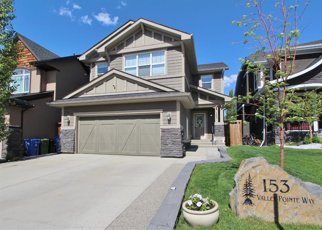 Main Photo: 153 VALLEY POINTE Way NW in Calgary: Valley Ridge Detached for sale : MLS®# A1107351