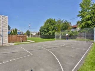Photo 14: 10 4957 57TH Street in Ladner: Hawthorne Townhouse for sale in "THE OASIS" : MLS®# V1065922