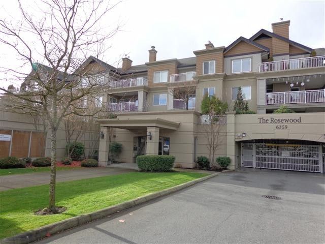 Main Photo: 411 6359 198TH Street in Langley: Willoughby Heights Condo for sale in "THE ROSEWOOD" : MLS®# F1325973