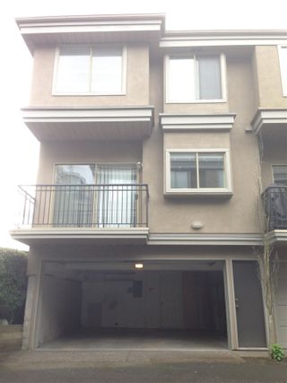 Photo 14: 15431 RUSSELL Avenue: White Rock Townhouse for sale (South Surrey White Rock)  : MLS®# R2154602