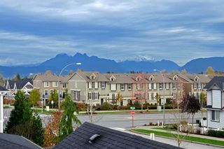 Photo 12: 21091 79A AVENUE in Langley: Willoughby Heights Condo for sale : MLS®# R2120936