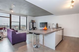 Photo 6: 1203 108 W CORDOVA Street in Vancouver: Downtown VW Condo for sale in "Woodward W32" (Vancouver West)  : MLS®# R2111852
