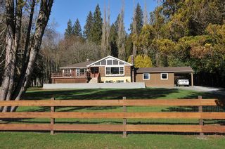 Photo 1: 26491 98 AVENUE in Maple Ridge: Thornhill MR House for sale : MLS®# R2230719