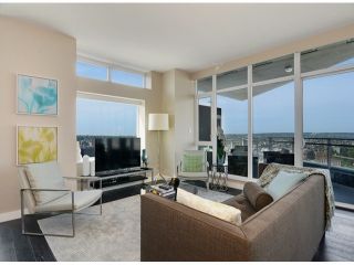Photo 7: 4001 1372 SEYMOUR Street in Vancouver: Downtown VW Condo for sale in "THE MARK" (Vancouver West)  : MLS®# V1063331