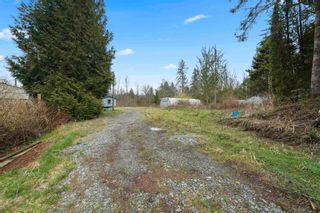 Photo 2: 25511 DEWDNEY TRUNK Road in Maple Ridge: Websters Corners Manufactured Home for sale : MLS®# R2689092