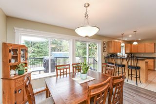 Photo 7: 366 Forester Ave in Comox: CV Comox (Town of) House for sale (Comox Valley)  : MLS®# 902326