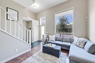 Photo 4: 1590 93 Street SW in Calgary: Aspen Woods Row/Townhouse for sale : MLS®# A2051141
