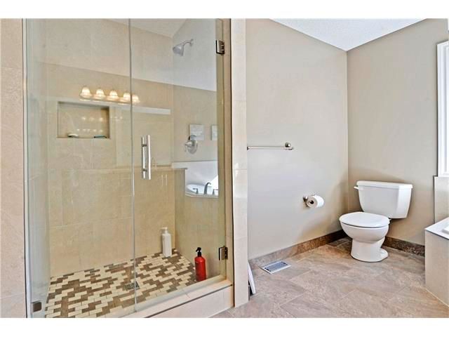Photo 33: Photos: 186 THORNLEIGH Close SE: Airdrie House for sale : MLS®# C4054671