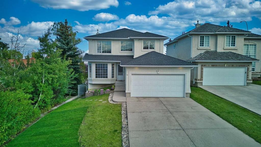 Main Photo: 19 Hampstead Grove NW in Calgary: Hamptons Detached for sale : MLS®# A2080024