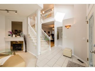 Photo 3: 2266 RAMPART Place in Port Coquitlam: Citadel PQ House for sale in "Citadel" : MLS®# R2298643