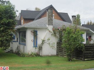 Photo 2: 12261 SULLIVAN Street in Surrey: Crescent Bch Ocean Pk. House for sale (South Surrey White Rock)  : MLS®# F1124169
