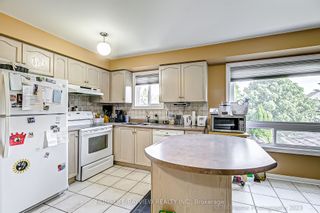 Photo 10:  in Aurora: Bayview Wellington House (2-Storey) for sale : MLS®# N6057872