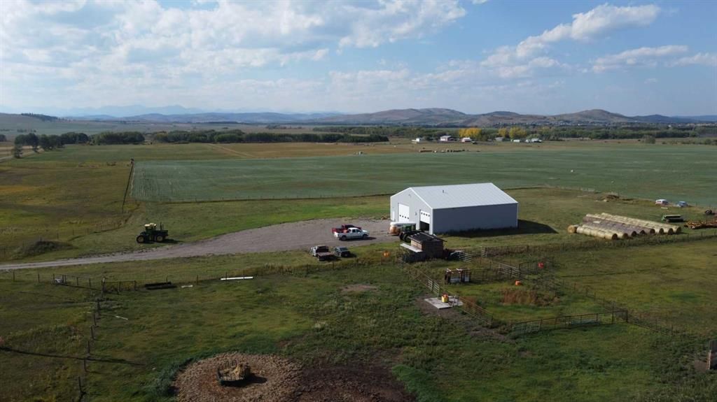 Main Photo: 161192 450 Avenue W: Rural Foothills County Residential Land for sale : MLS®# A2104096