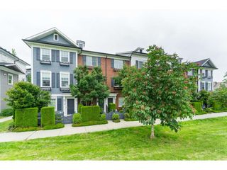 Photo 1: 16 7348 192A Street in Surrey: Clayton Townhouse for sale in "The Knoll" (Cloverdale)  : MLS®# R2373983