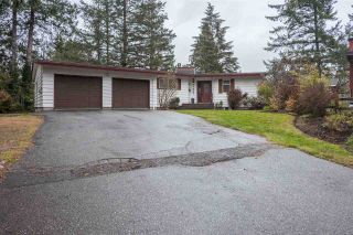 Photo 1: 31867 CARLSRUE Avenue in Abbotsford: Abbotsford West House for sale : MLS®# R2373438