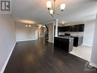 Photo 3: 223 MONACO PLACE in Ottawa: House for sale : MLS®# 1385068