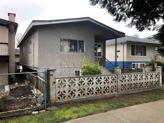 Photo 1: 5114 FAIRMONT Street in Vancouver: Collingwood VE House for sale (Vancouver East)  : MLS®# R2704600