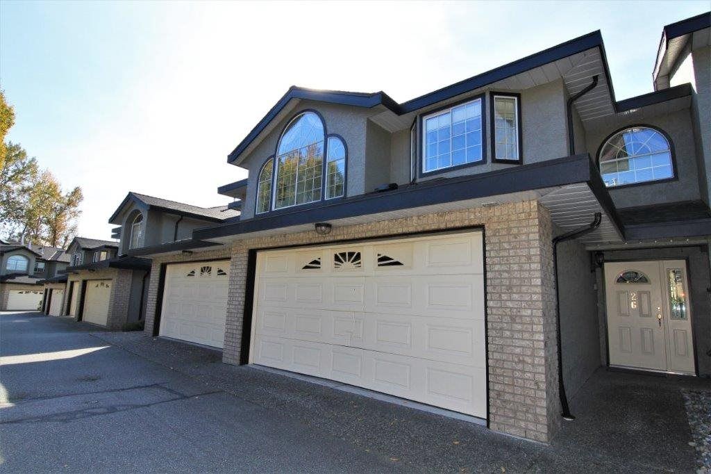 Main Photo: 26 22488 116 Avenue in Maple Ridge: East Central Townhouse for sale : MLS®# R2415066