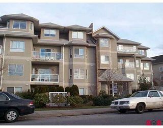 Photo 1: 211 8142 120A Street in Surrey: Queen Mary Park Surrey Condo for sale in "Sterling Court" : MLS®# F2802446