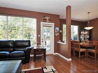 Photo 4: 863 McCallum Rd in VICTORIA: La Florence Lake House for sale (Langford)  : MLS®# 613277