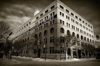 Main Photo: 214 167 Bannatyne Avenue in Winnipeg: Exchange District Condominium for sale (9A)  : MLS®# 202406506