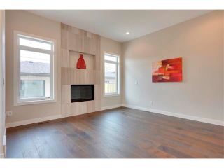 Photo 13: 3715 43 Street SW in Calgary: Glenbrook House for sale : MLS®# C4027438