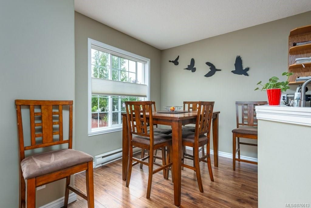 Photo 17: Photos: 3299 Tenth St in Cumberland: CV Cumberland House for sale (Comox Valley)  : MLS®# 876613