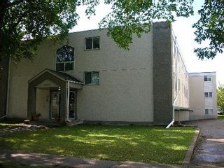 Photo 1: 10622 - 111 STREET: House for sale (Queen Mary Park) 