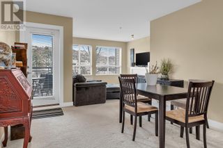 Photo 15: 1089 Sunset Drive Unit# 212 in Kelowna: Condo for sale : MLS®# 10302890