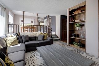 Photo 5: 7 Coach Manor Rise SW in Calgary: Coach Hill Detached for sale : MLS®# A2049271