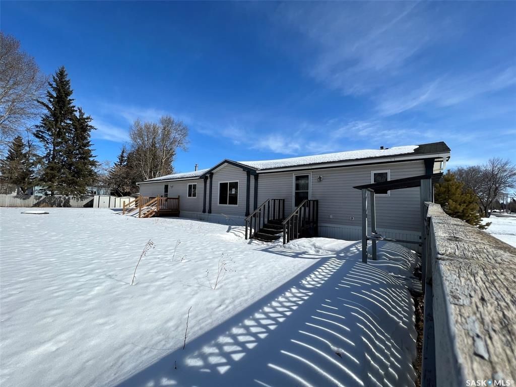 Main Photo: 414 2nd Avenue West in Maidstone: Residential for sale : MLS®# SK891201