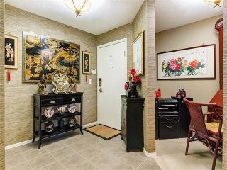 Photo 2: 102 428 CHAPARRAL RAVINE View SE in Calgary: Chaparral Condo for sale : MLS®# C4073512