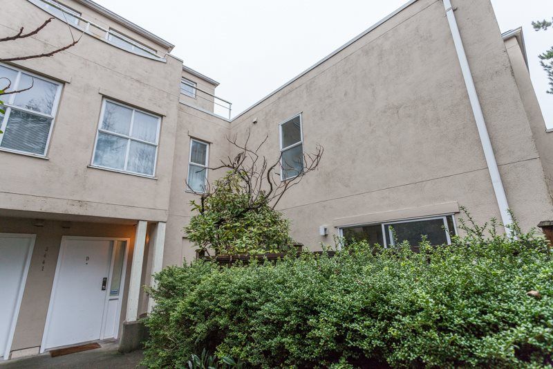 Main Photo: D 3441 E 43RD Avenue in Vancouver: Killarney VE Townhouse for sale (Vancouver East)  : MLS®# R2029018