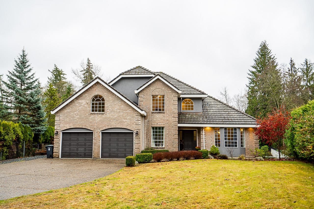 Main Photo: 4570 MAYSFIELD Crescent in Langley: Murrayville House for sale : MLS®# R2747777