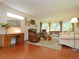 Photo 2: 5181 Rutli Meadows Pl in VICTORIA: SE Cordova Bay House for sale (Saanich East)  : MLS®# 775102