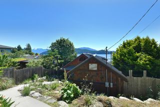 Photo 34: 606 SEAVIEW Road in Gibsons: Gibsons & Area House for sale in "HERITAGE HEIGHTS" (Sunshine Coast)  : MLS®# R2704826