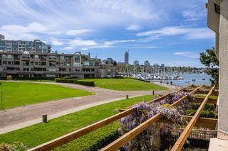 Photo 7: 214 1859 SPYGLASS Place in Vancouver: False Creek Condo for sale in "San Remo" (Vancouver West)  : MLS®# R2876270