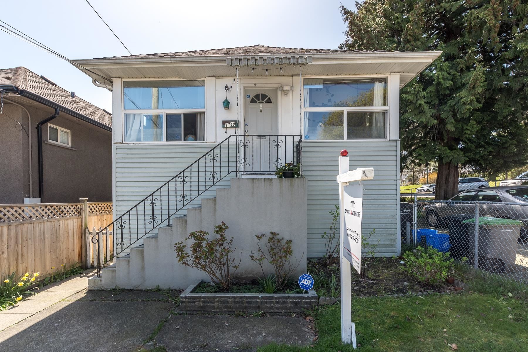 Main Photo: 1748 E 16TH Avenue in Vancouver: Victoria VE House for sale (Vancouver East)  : MLS®# R2760322